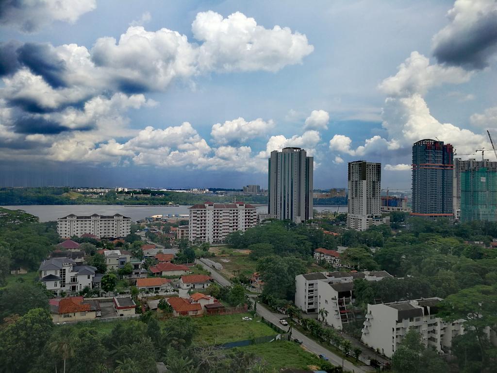 Pangsapuri Paragon With Private Jacuzzi Near Ciq Rts